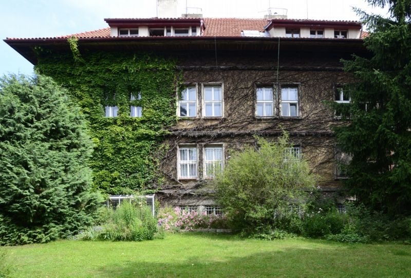 Dvojvila bratrů Karla a Josefa Čapků v pražských Vinohradech.