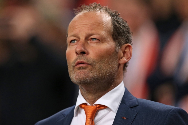 Danny Blind je novým trenérem nizozemské fotbalové reprezentace. Dosavadní asistent nahradil Guuse Hiddinka.