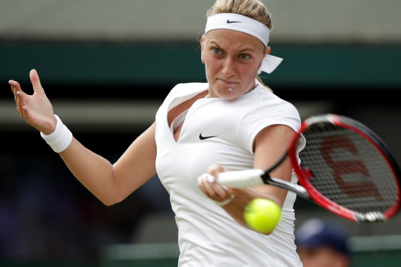 Petra Kvitová zatím ve Wimbledonu válí. Ve druhém kole ztratila jen dva gamy.