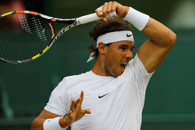 Rafael Nadal vypadl už ve druhém kole letošního Wimbledonu. Vyřadil ho Němec Dustin Brown.