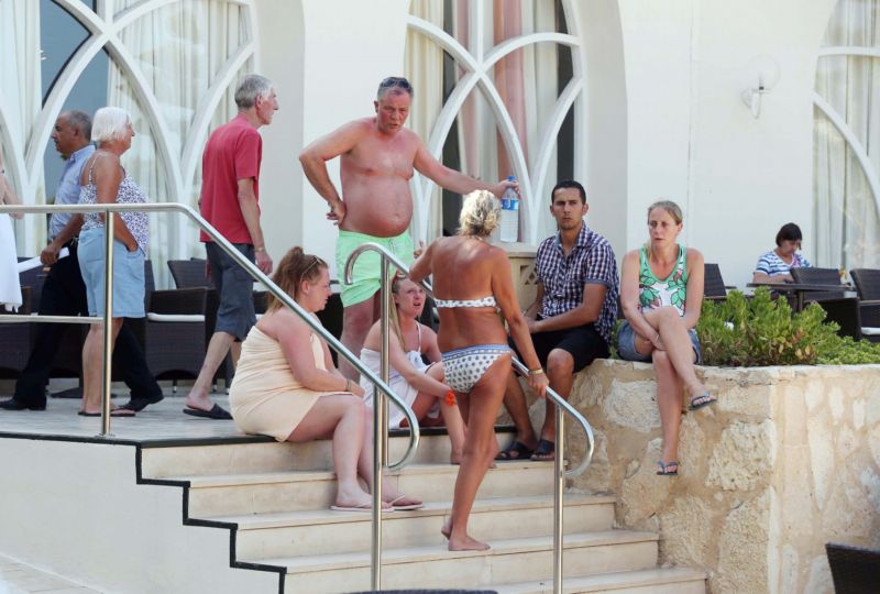 Turisté v Tuniském letovisku Sousse.