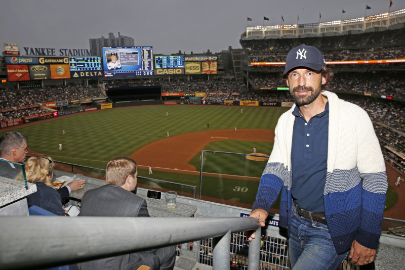 Andrea Pirlo v New Yorku zašel i na baseball. Andrea Pirlo v New Yorku zašel i na baseball.