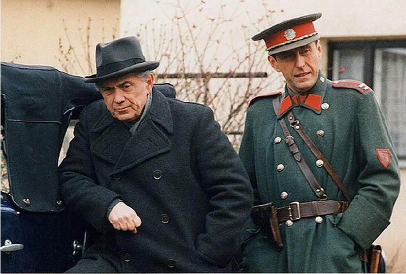 Herec a dabér Aleš Jarý (vpravo).