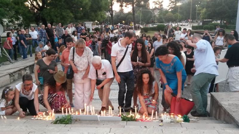 Pietní akce za české turisty v albánské metropoli Tiraně.