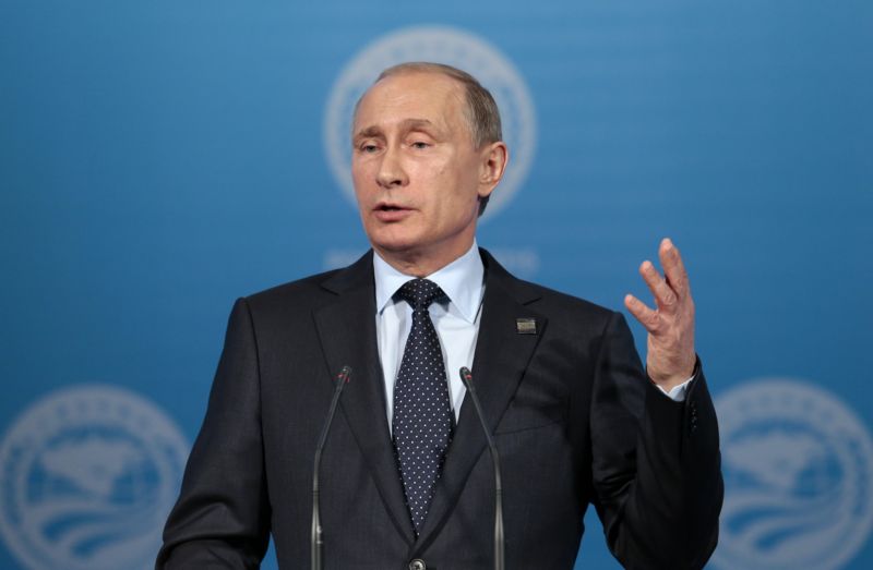 Ruský prezident Vladimír Putin na summitu v Ufě. Ruský prezident Vladimír Putin na summitu v Ufě.
