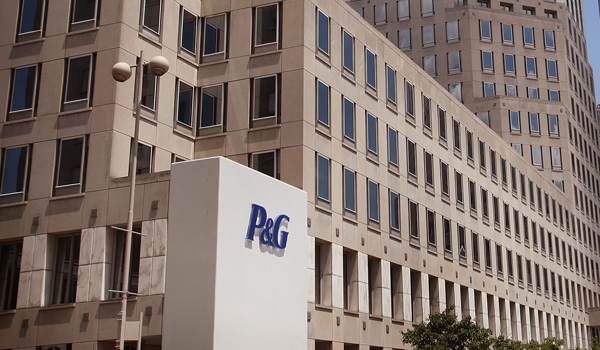 Firma Coty Inc. oznámila, že uzavřela konečnou smlouvu o sloučení s divizí vůní, barvicí kosmetiky a kosmetiky pro barvení vlasů společnosti Procter & Gamble Company. Firma Coty Inc. oznámila, že uzavřela konečnou smlouvu o sloučení s divizí vůní, barvicí kosmetiky a kosmetiky pro barvení vlasů společnosti Procter & Gamble Company.