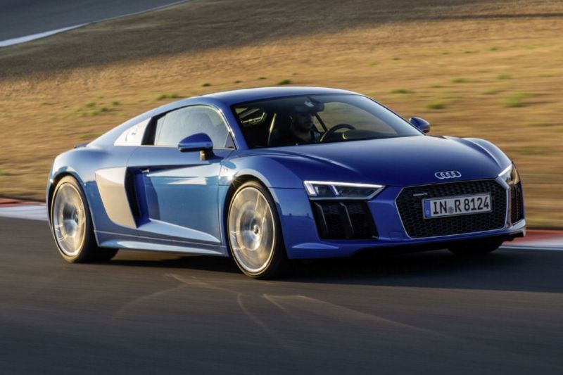 Audi R8, sportovní vlajková loď značky.