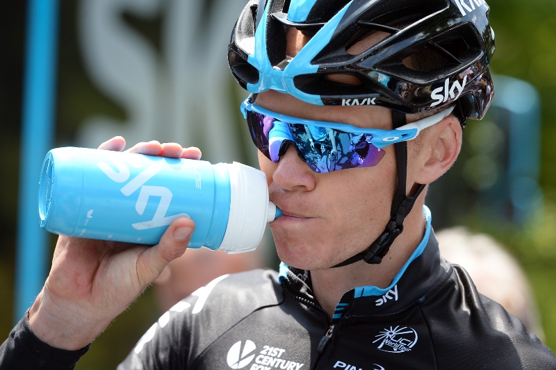 Úterní vítěz Chris Froome. 