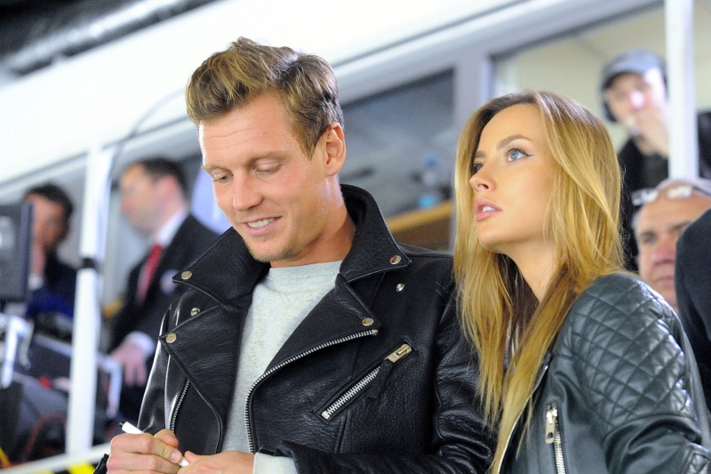  Tenista Tomáš Berdych se svou přítelkyni Ester Sátorovou v hledišti brněnské Kajot arény.