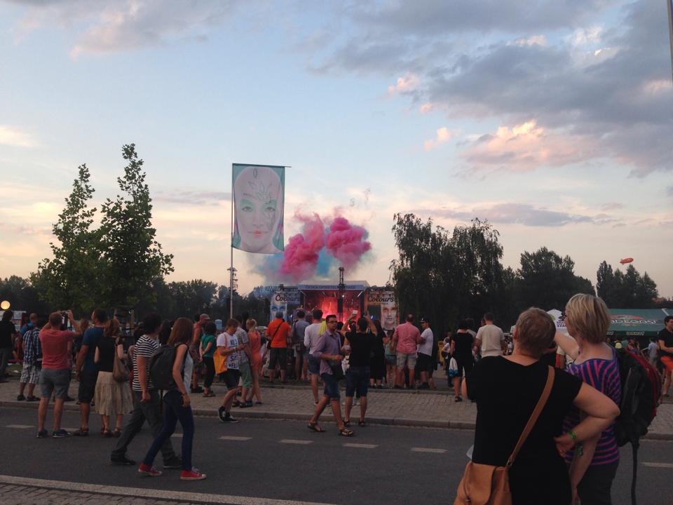 Koncert zpěvačky Björk. 