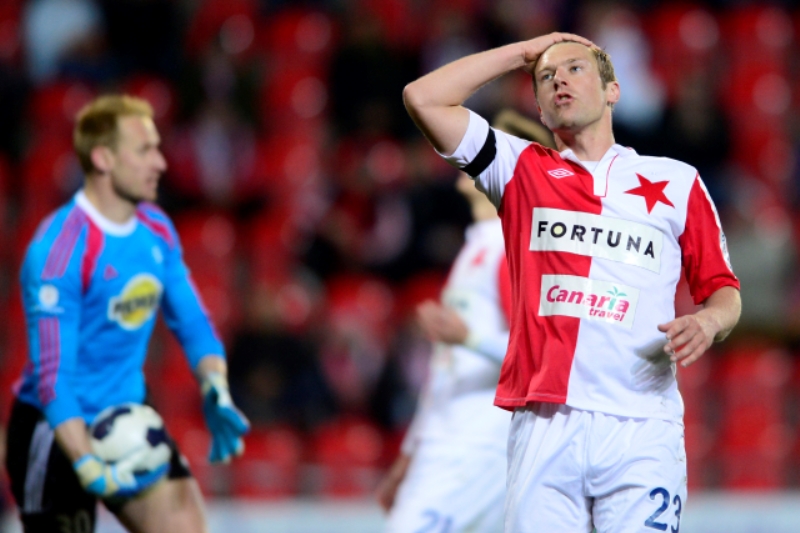 Slavia se nadále utápí v krizi.