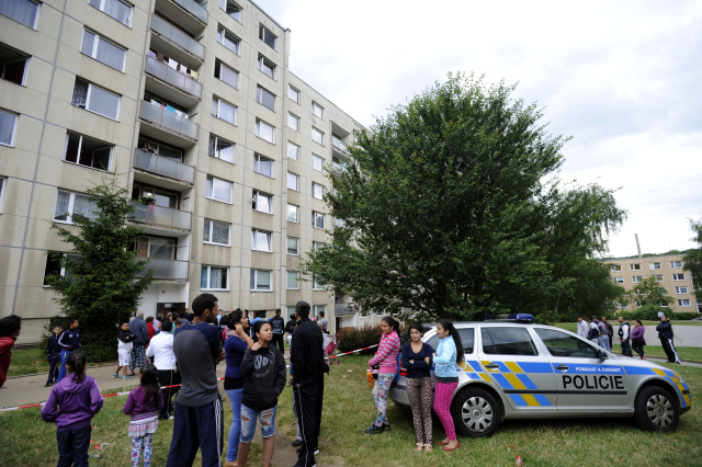 Na sídlišti Mojžíř hořelo i před rokem. Policie vyšetřovala požár v jednom z panelových domů. Na sídlišti Mojžíř hořelo i před rokem. Policie vyšetřovala požár v jednom z panelových domů.