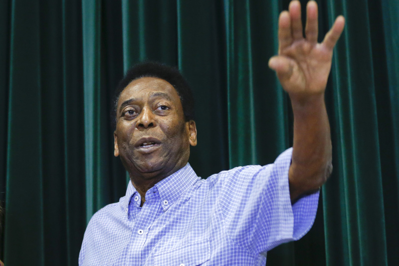 Legendární brazilský fotbalista Pelé. Legendární brazilský fotbalista Pelé.