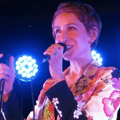 Stacey Kentová.