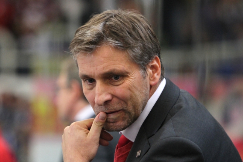 Josef Jandač, jeden z asistentů Vladimíra Vůjtka. Josef Jandač, jeden z asistentů Vladimíra Vůjtka.