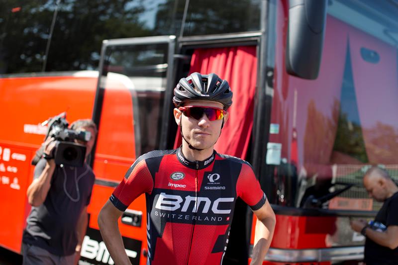 Z Tour de France odstoupil třetí muž průběžné klasifikace Tejay Van Garderen. 