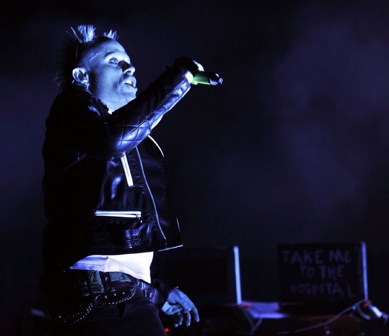 Na festivalu vystoupí jako největší hvězda energická kapela The Prodigy v čele se zpěvákem Keithem Flintem