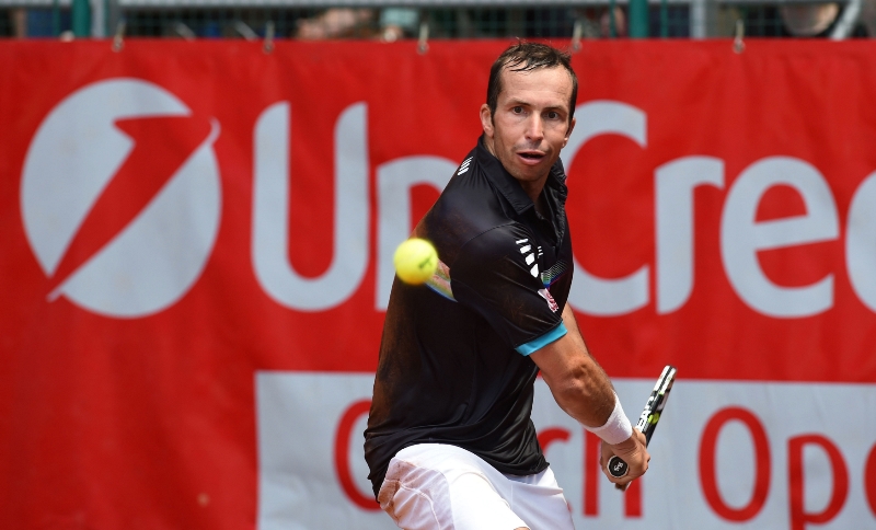 Radek Štěpánek postoupil na tenisovém turnaji v Bogotě do čtvrtfinále.