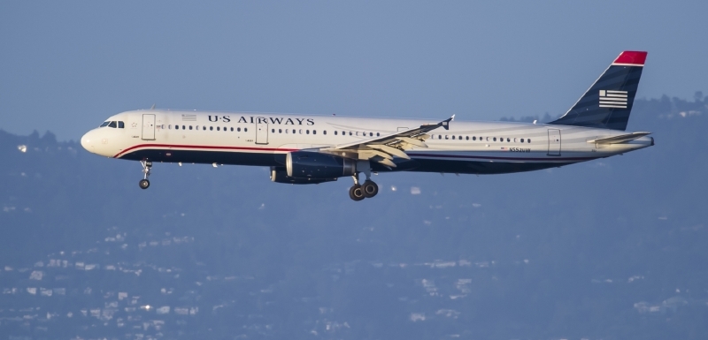 US Airways jsou fúzí American Airlines Group Inc. US Airways jsou fúzí American Airlines Group Inc.