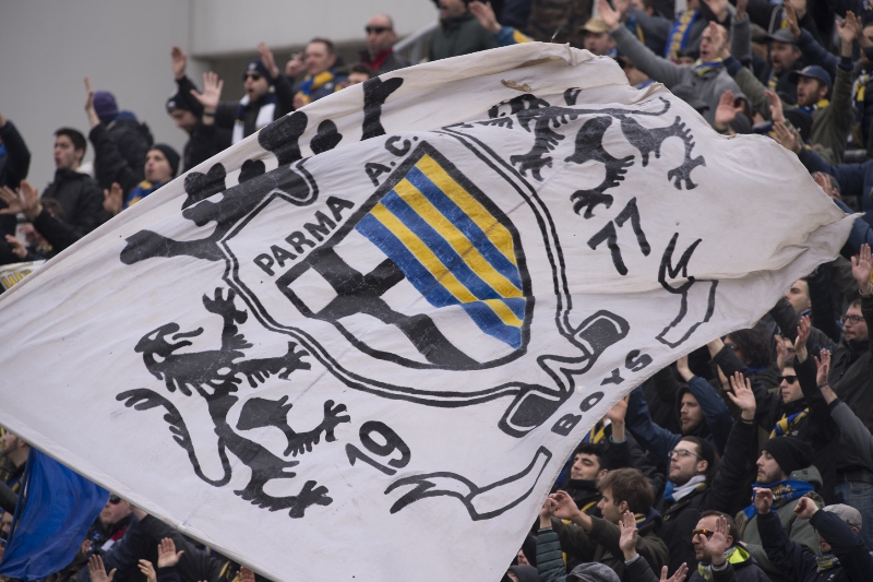 Slavný fotbalový klub FC Parma, který v minulé sezoně zbankrotoval a skončil poslední v italské lize, bude v následujícím ročníku hrát čtvrtou nejvyšší soutěž. 
