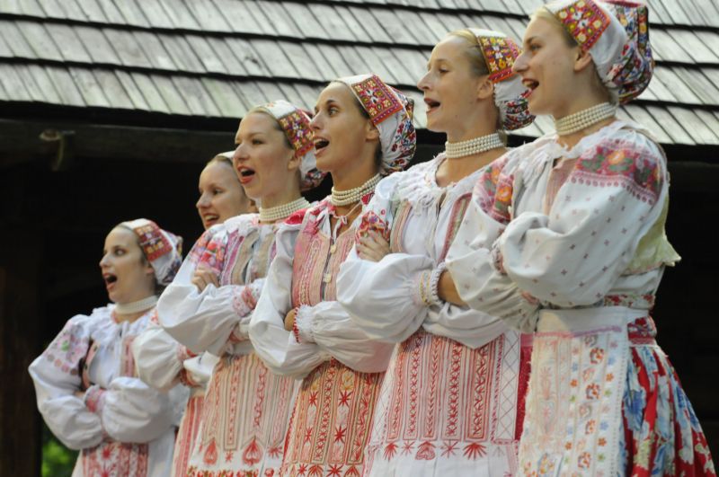 Mezinárodní festival folklorních souborů (foto 2010).