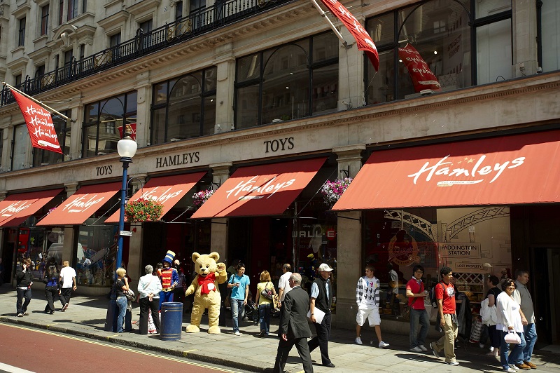 Londýnská prodejna Hamleys má 4500 m2, ta pražská bude mít přes 6000.