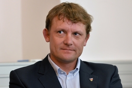 Vedoucí české výpravy Martin Doktor pojede příští týden do Brazílie na seminář šéfů misí.