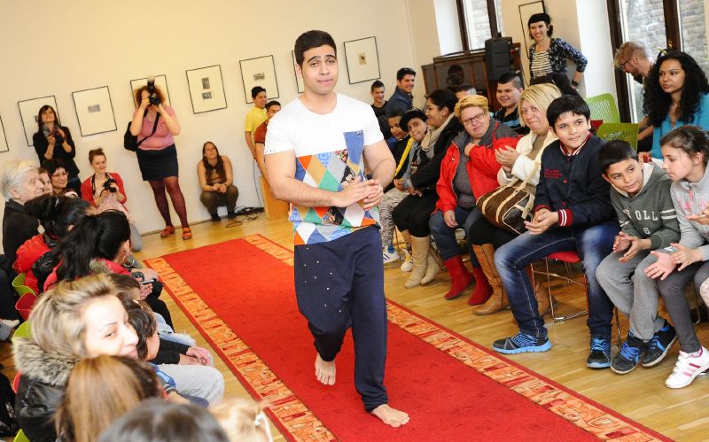 V Muzeu romské kultury se v dubnu uskutečnila módní přehlídka značky Gypsy MaMA,