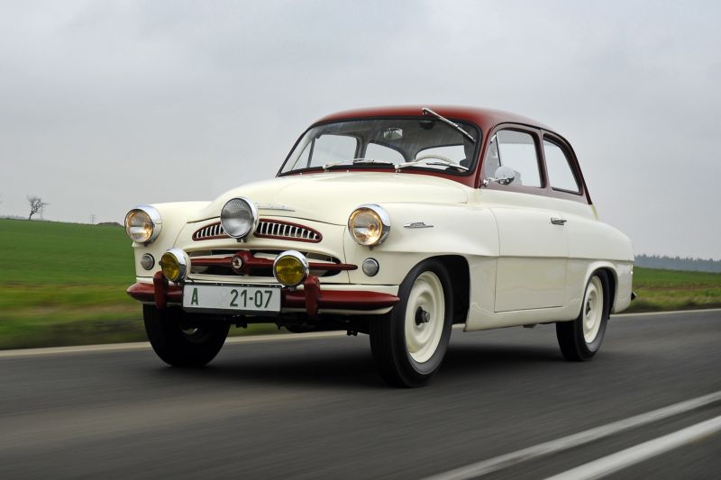 Před šesedáti lety se začala prodávat Škoda 440 Spartak.