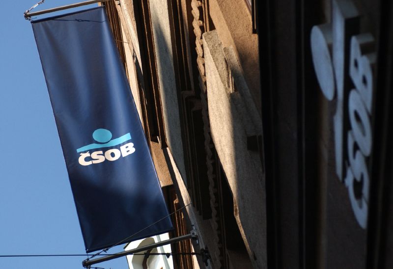 ČSOB žádá za právní řízení 400 milionů korun od ČNB.