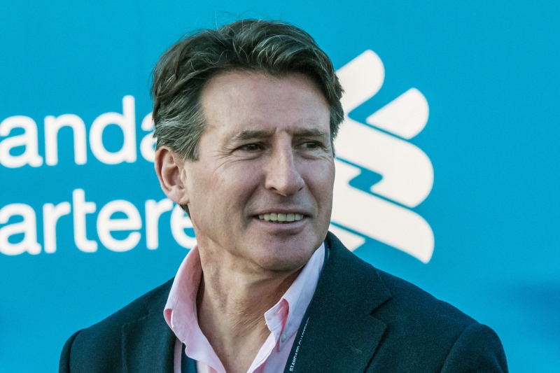 Bývalý britský mílař Sebastian Coe je novým prezidentem Mezinárodní asociace atletických federací (IAAF). Bývalý britský mílař Sebastian Coe je novým prezidentem Mezinárodní asociace atletických federací (IAAF).