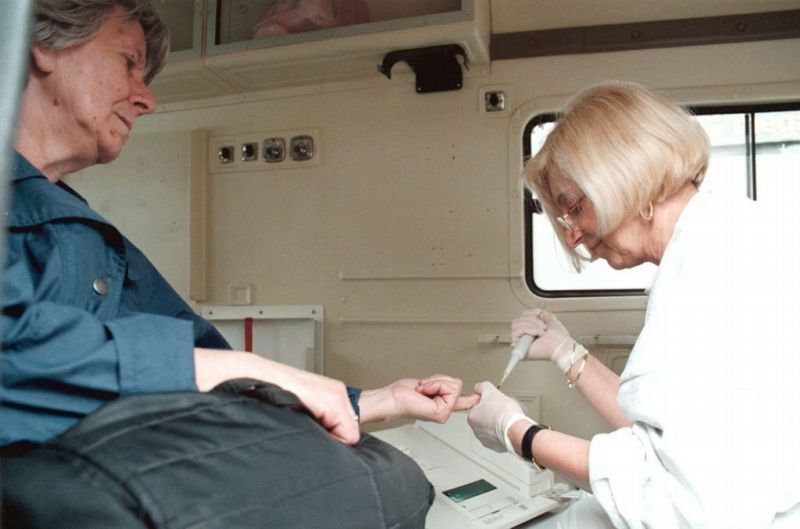 U bezpříznakových pojištěnců nad šedesát let je prý vyšetření cholesterolu zbytečné. U bezpříznakových pojištěnců nad šedesát let je prý vyšetření cholesterolu zbytečné.