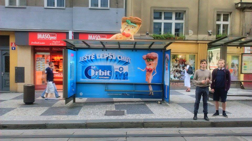Zastávka na I. P. Pavlova v Praze.