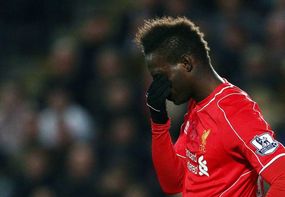 Mario Balotelli (vpravo) se svým spoluhráčem Canem. .