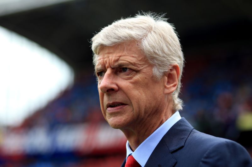 Manažer Arsenalu Arsène Wenger. 