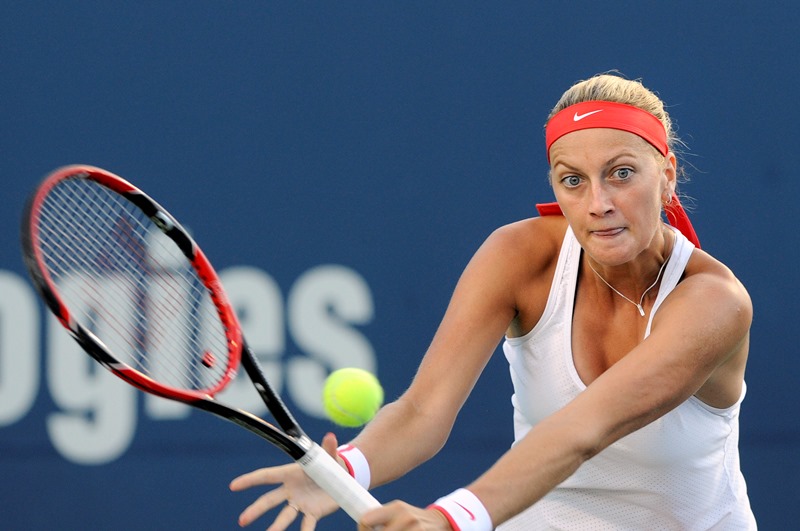 Petra Kvitová prošla na tenisovém turnaji v New Havenu do semifinále a v generálce na US Open dál kráčí za obhajobou titulu. Petra Kvitová prošla na tenisovém turnaji v New Havenu do semifinále a v generálce na US Open dál kráčí za obhajobou titulu.