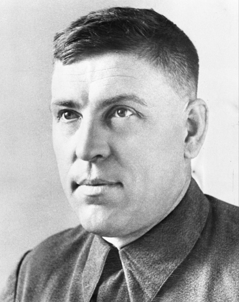 Alexej Stachanov.