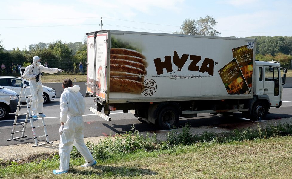 Kamoin, ve kterém bylo nalezeno přes 70 mrtvýcgh imigrantů.