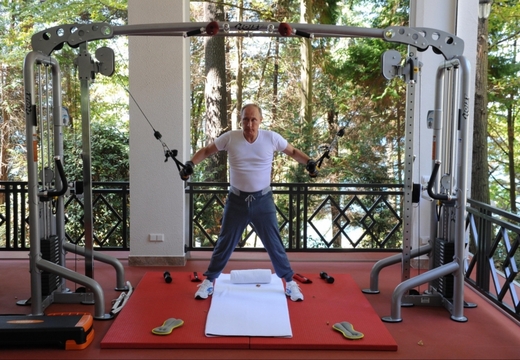 Vladimir Putin posiluje.