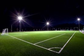 Energeticky úsporný stadion v Roudném.