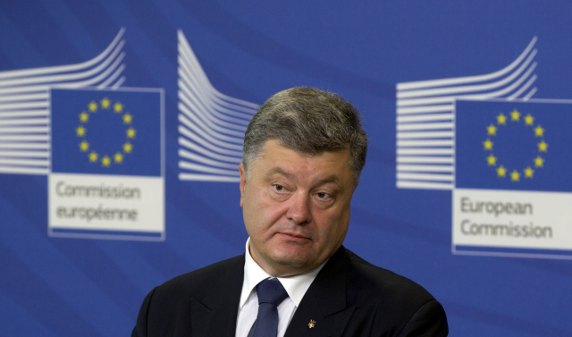 Prezident Petro Porošenko. Prezident Petro Porošenko.