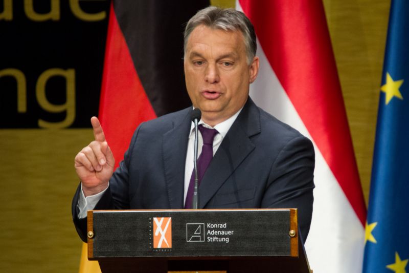 Podle maďarského premiéra Viktora Orbána je uprchlická krize německý problém. Podle maďarského premiéra Viktora Orbána je uprchlická krize německý problém.
