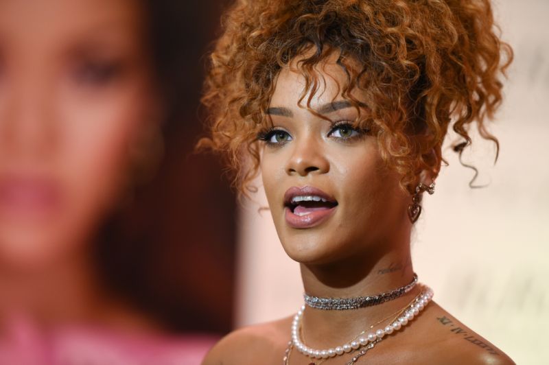 Rihanna, zpěvačka. Rihanna, zpěvačka.