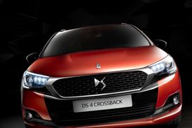 DS 4 Crossback, který se prezentuje ve formě "rvavého elegána".