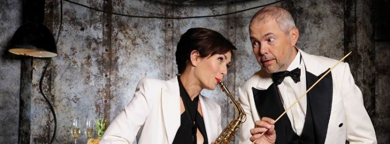 Osvědčené moderátorské duo Tereza Kostková a Marek Eben.