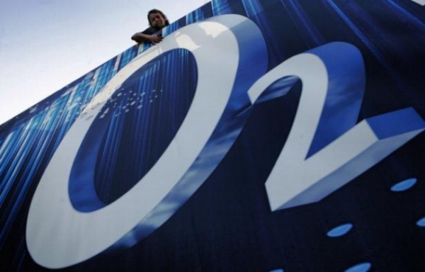 Telekomunikační firma O2. Telekomunikační firma O2.