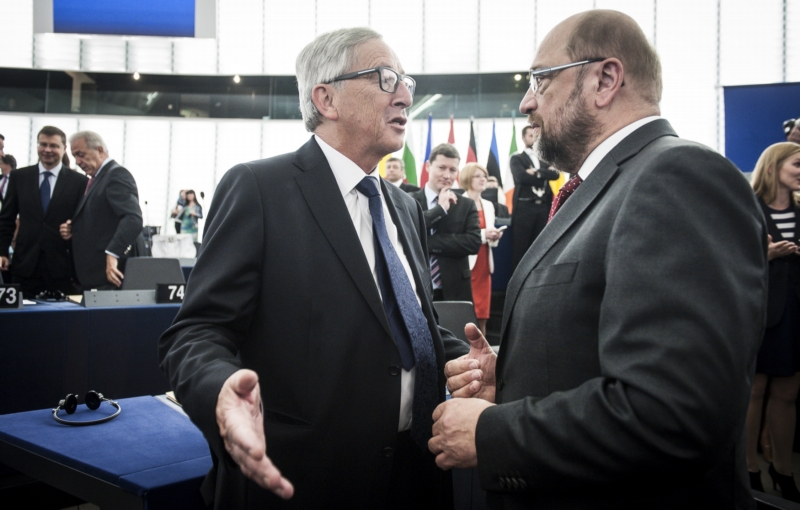 Jean-Claude Juncker a předseda Evropského parlamentu Martin Schulz. 