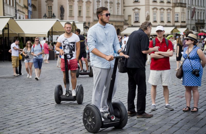 Turisté v Praze. Turisté v Praze.