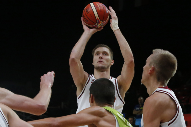 Lotyšsko porazilo v osmifinále basketbalového ME Slovinsko.