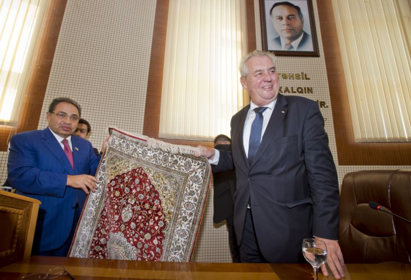 Miloš Zeman na návštěvě Ázerbájdžánu. Miloš Zeman na návštěvě Ázerbájdžánu.